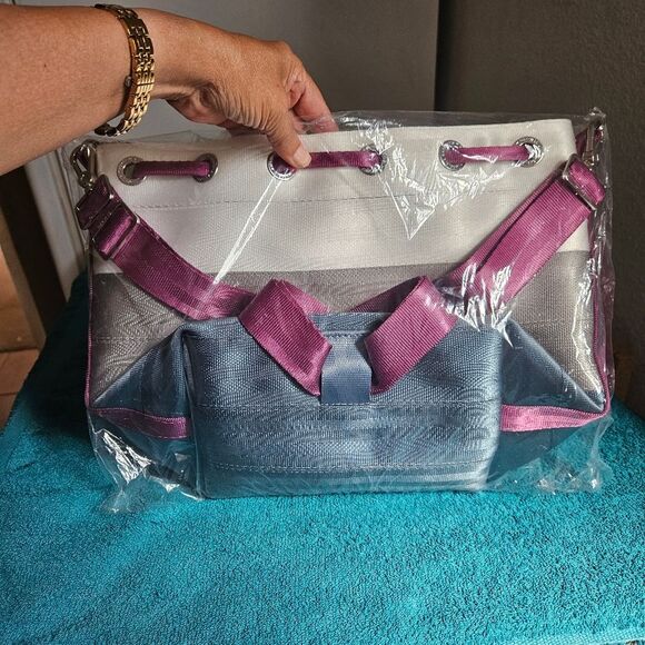 Harveys Park Hopper Harvey On Ice - Picture 5 of 6